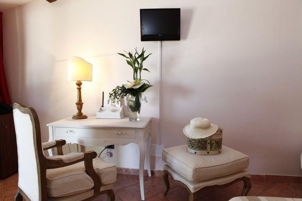 Il Poggio Dei Pettirossi Hotel Bevagna Luaran gambar