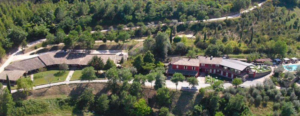 Il Poggio Dei Pettirossi Hotel Bevagna Luaran gambar