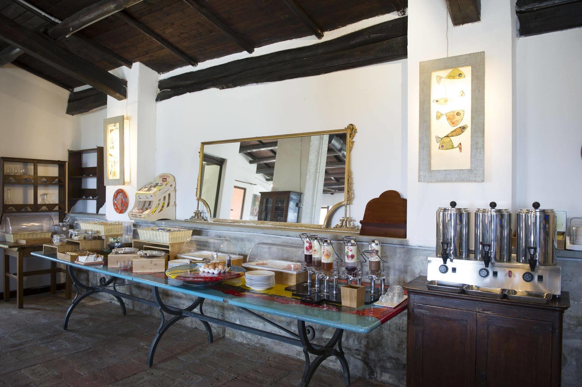Il Poggio Dei Pettirossi Hotel Bevagna Luaran gambar